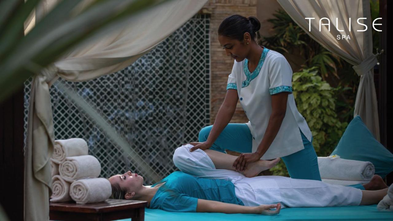 Jumeirah Mina Al Salam ดูไบ ภายนอก รูปภาพ Thai Massage